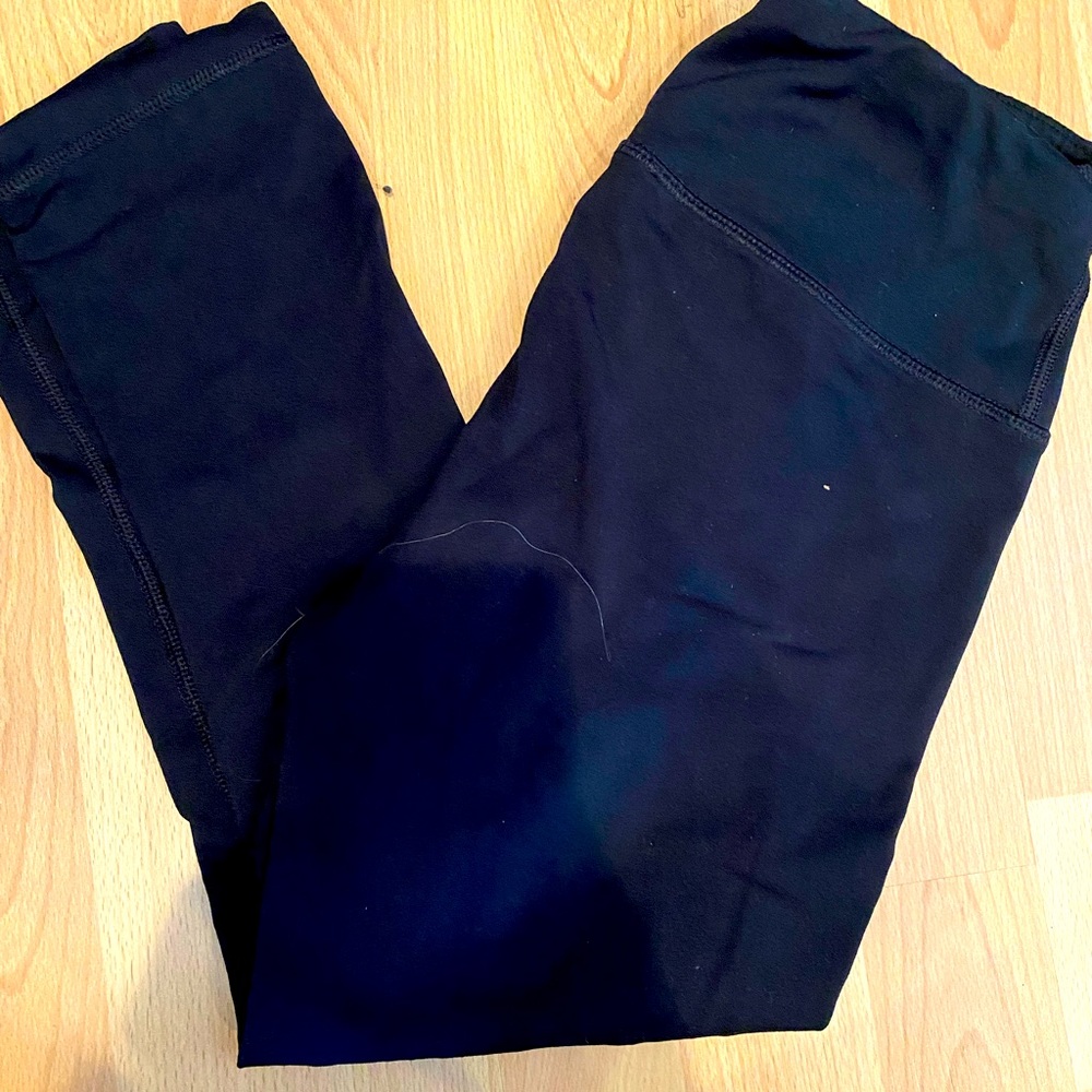 Black crop 90 degree leggings